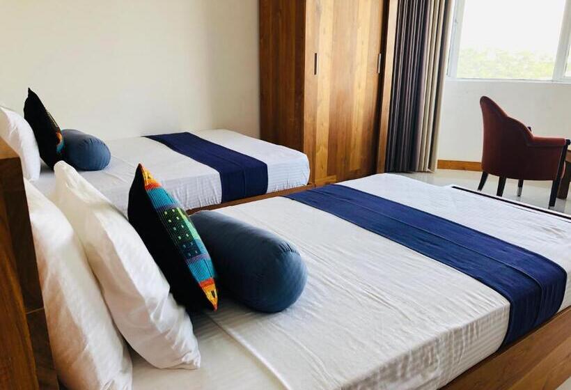 디럭스 룸 산전망, The Heaven's Villa Kandy
