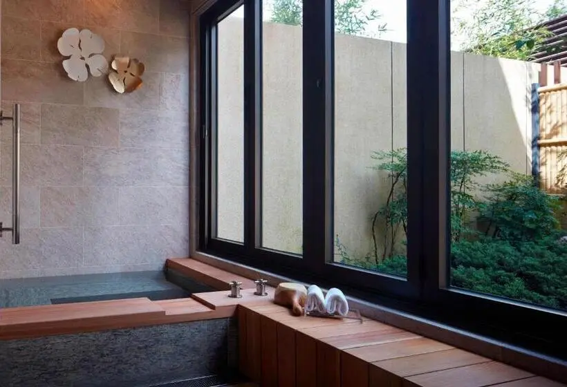 ویلای 2 خوابه, The Westin Yilan Resort