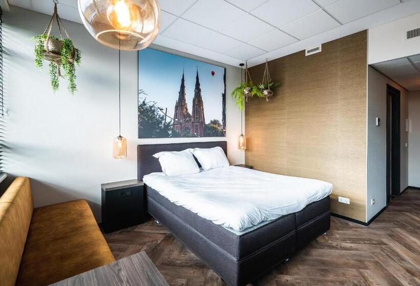 标准间, Onderwijshotel De Rooi Pannen Eindhoven