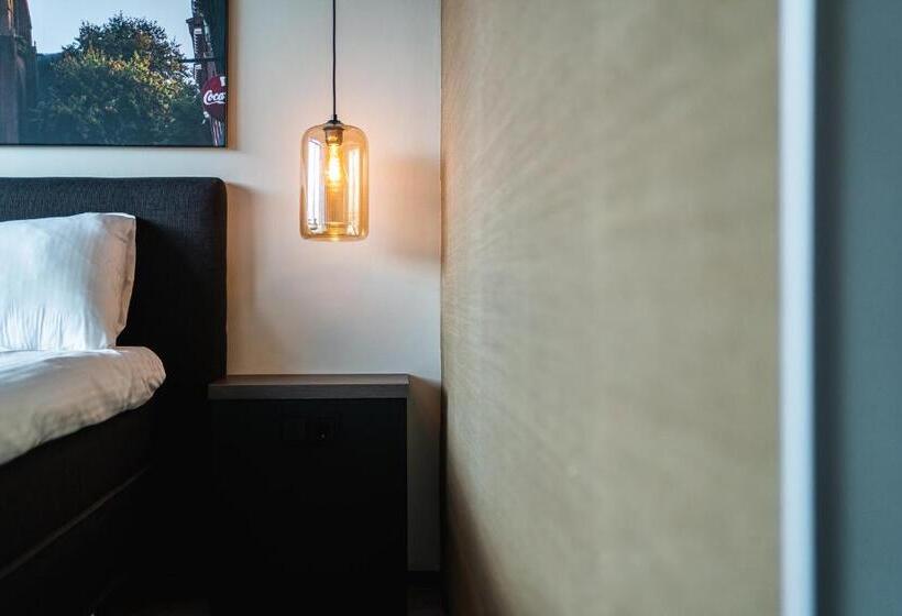 标准间, Onderwijshotel De Rooi Pannen Eindhoven