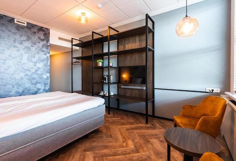 豪华房间, Onderwijshotel De Rooi Pannen Eindhoven