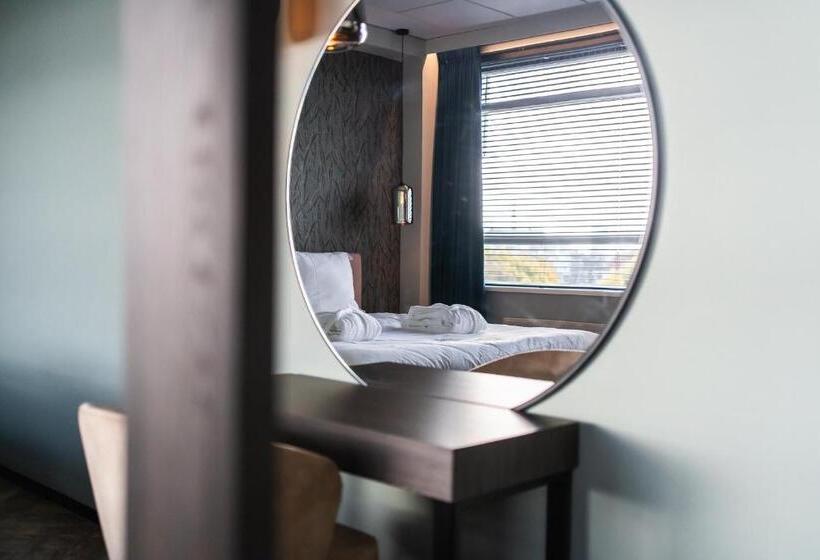 带大床的复式套间, Onderwijshotel De Rooi Pannen Eindhoven