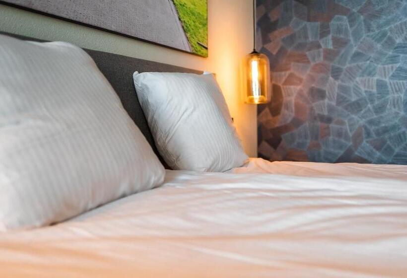 Номер Deluxe Кровать Кинг, Onderwijshotel De Rooi Pannen Eindhoven