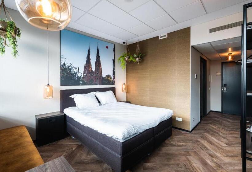 标准间, Onderwijshotel De Rooi Pannen Eindhoven