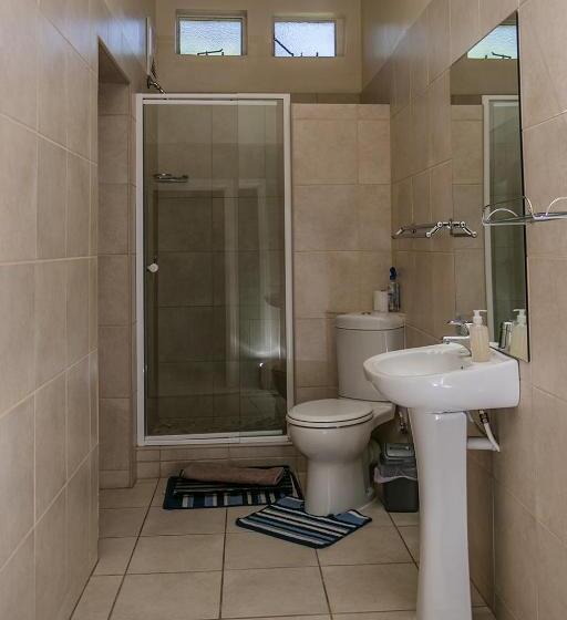 בקתת חדר, Profcon Resort