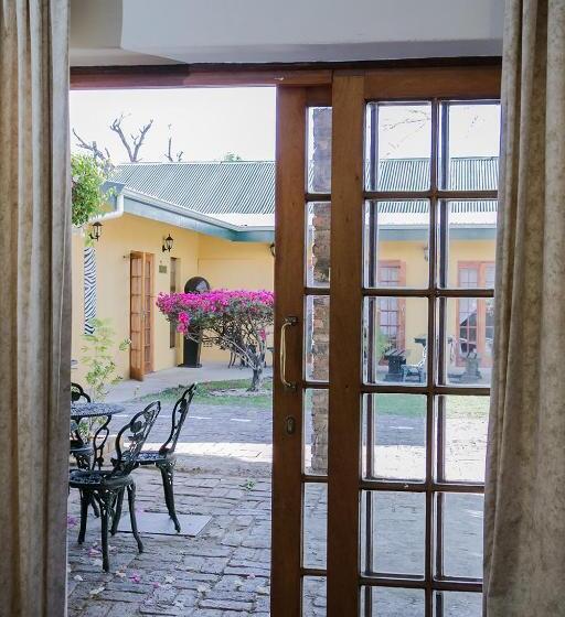 בקתת סופריור בת חדר 1, Profcon Resort