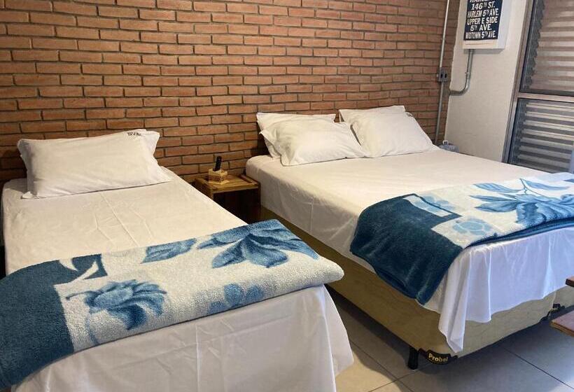 اتاق سوپریور سه تخته, Studio House