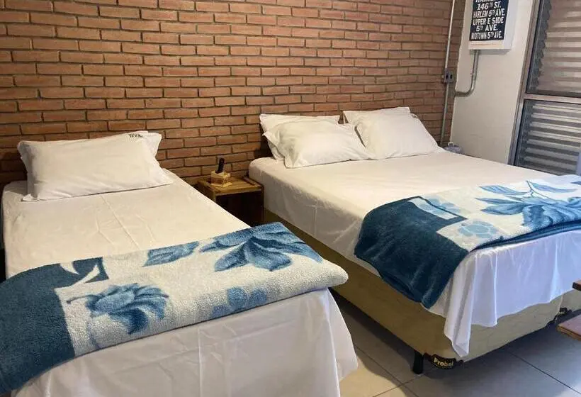 اتاق سوپریور سه تخته, Studio House