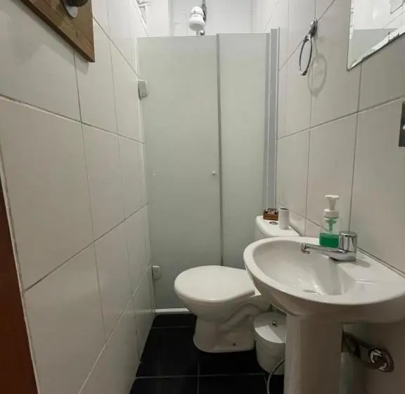 اتاق استاندارد, Studio House