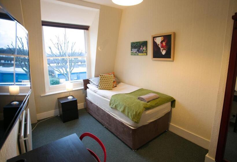 스탠다드 싱글 룸 공동욕실, The Grange Pub