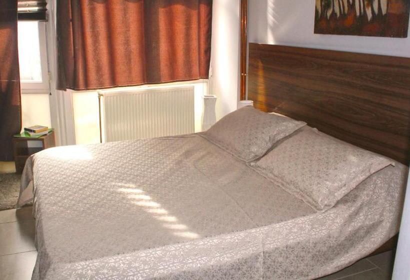 اتاق استاندارد, Kika