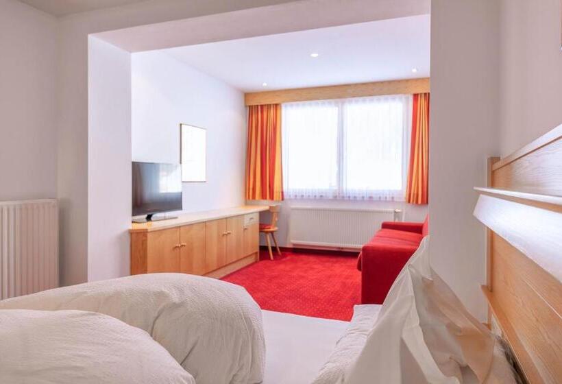 Номер Стандарт, Schwarzer Adler