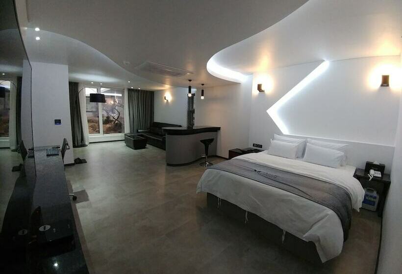 חדר סטנדרט, Seosan Aria