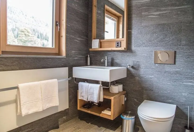 Chambre Standard avec Balcon, Sarain Active Mountain Resort