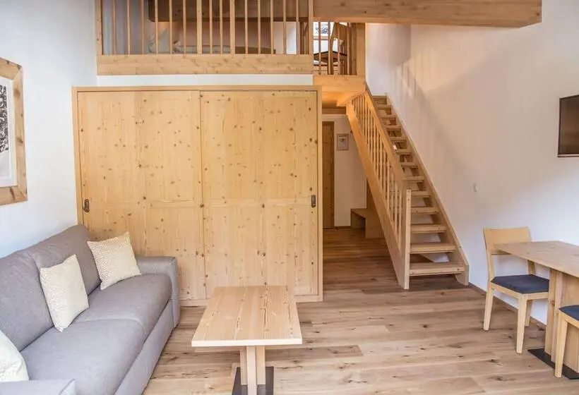 Junior Suite avec Balcon, Sarain Active Mountain Resort