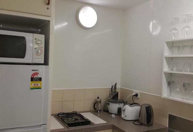 스위트, Wilderness Accommodation