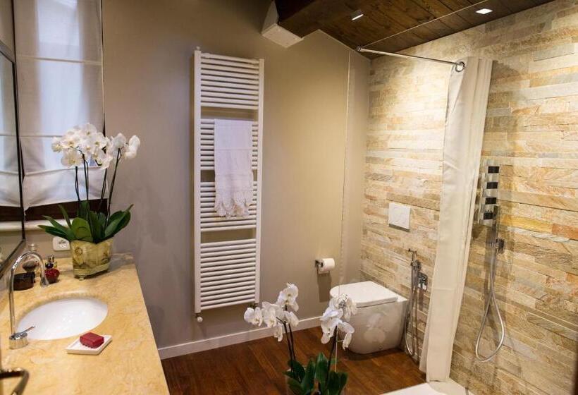 اتاق سوپریور با تخت بزرگ, B&b Charme Celestino V°