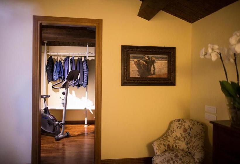 اتاق سوپریور با تخت بزرگ, B&b Charme Celestino V°