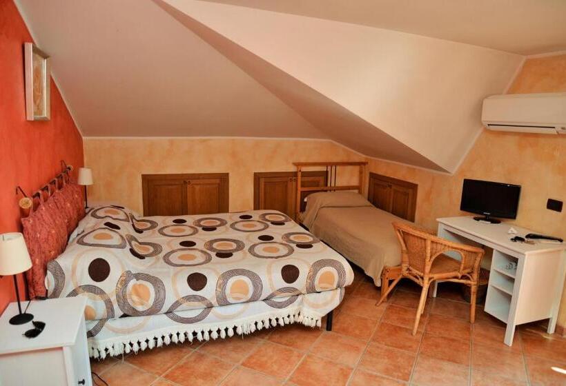 חדר סטנדרט, Alla Quercia