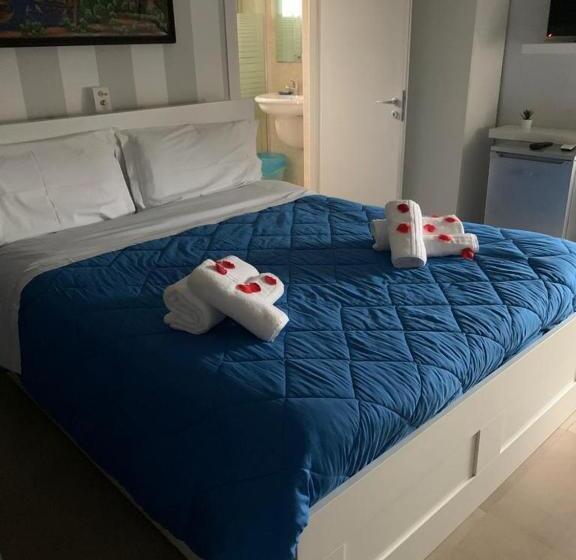 اتاق خانوادگی, I Girasoli Srls