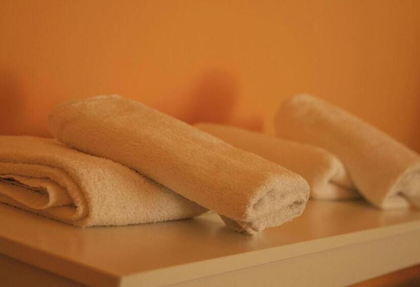 اتاق استاندارد, I Girasoli Srls