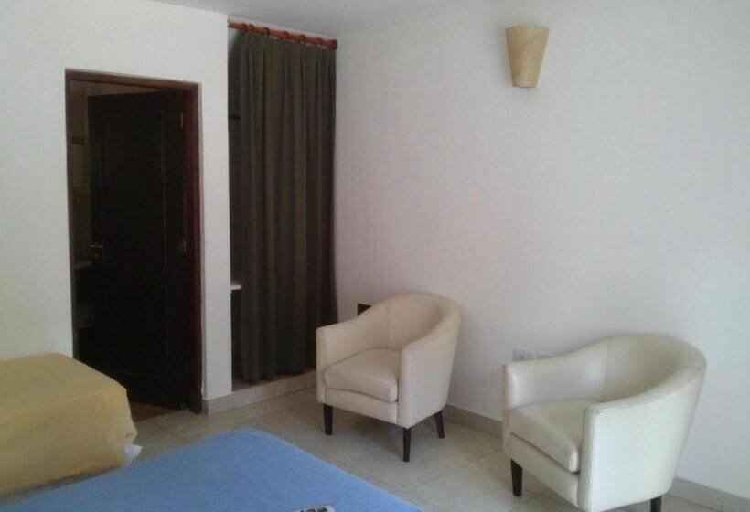 스탠다드 트리플 룸, El Refugio De Coquena