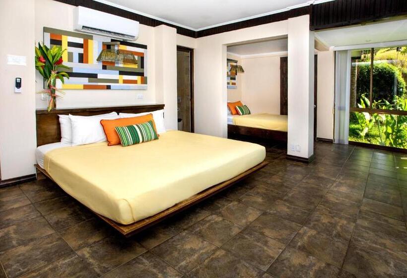 فيلا غرفة نوم واحدة مطلّة علي البحر, Tiki Villas Rainforest Lodge   Adults Only