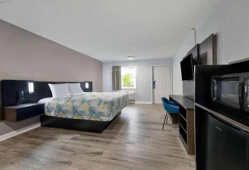 身障者適用キングサイズベッドルーム, Motel 6 Corbin, Ky