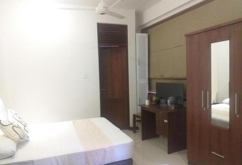 Superior Triple Room, De Mansion Hotels