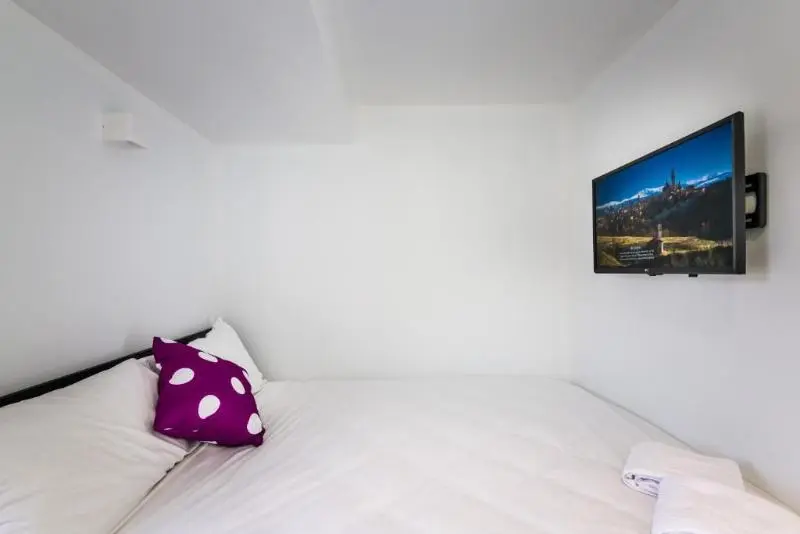 Standard-huone Parveke, Lylo Queenstown