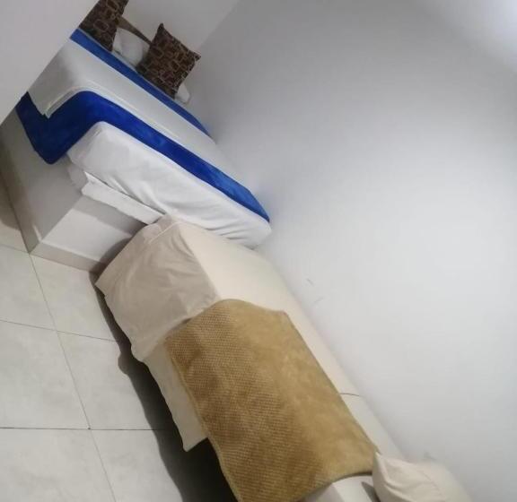 스탠다드 트리플 룸, Torreon De Rionegro