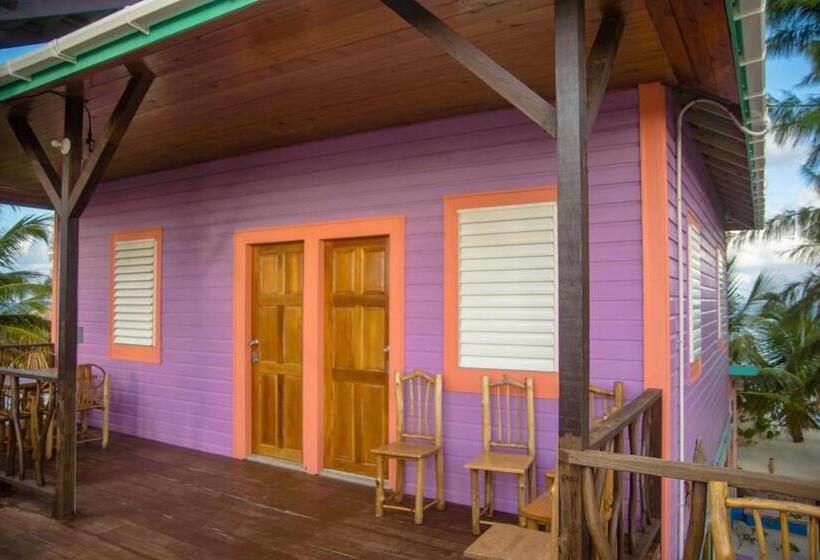 וילה בת 3 חדרי שינה, King Lewey S Island Resort