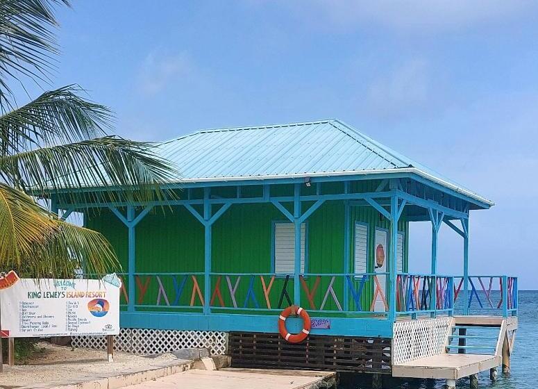 בקתה סטנדרטית, King Lewey S Island Resort