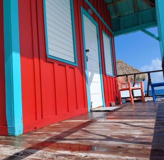 Бунгало Стандарт Вид на Море, King Lewey S Island Resort