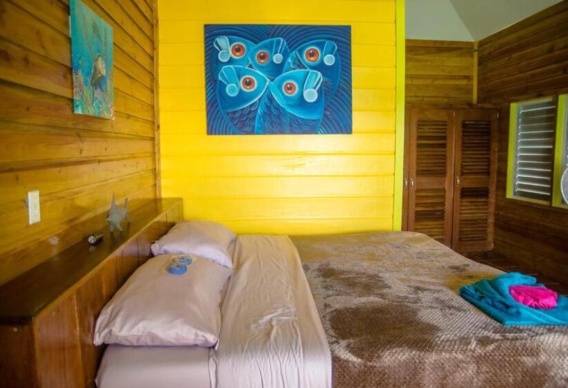 בקתה סטנדרטית, King Lewey S Island Resort