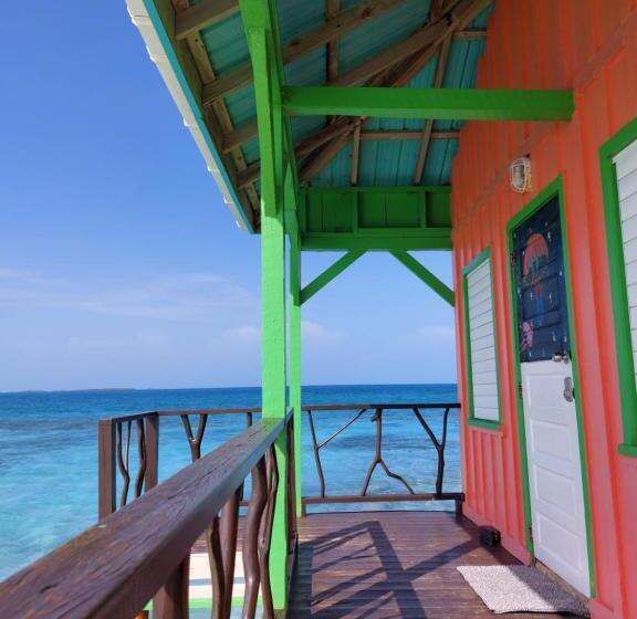 בקתה סטנדרטית, King Lewey S Island Resort