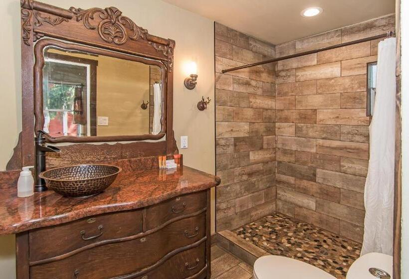 스위트, Miner's Camp