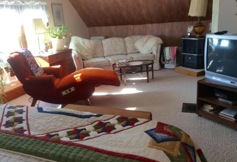 スタンダードルーム, 10th Avenue Guest House & Suites