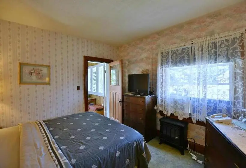 バルコニー付きデラックスルーム, 10th Avenue Guest House & Suites