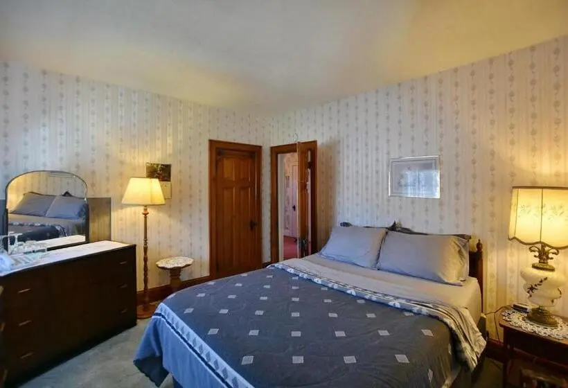 バルコニー付きデラックスルーム, 10th Avenue Guest House & Suites