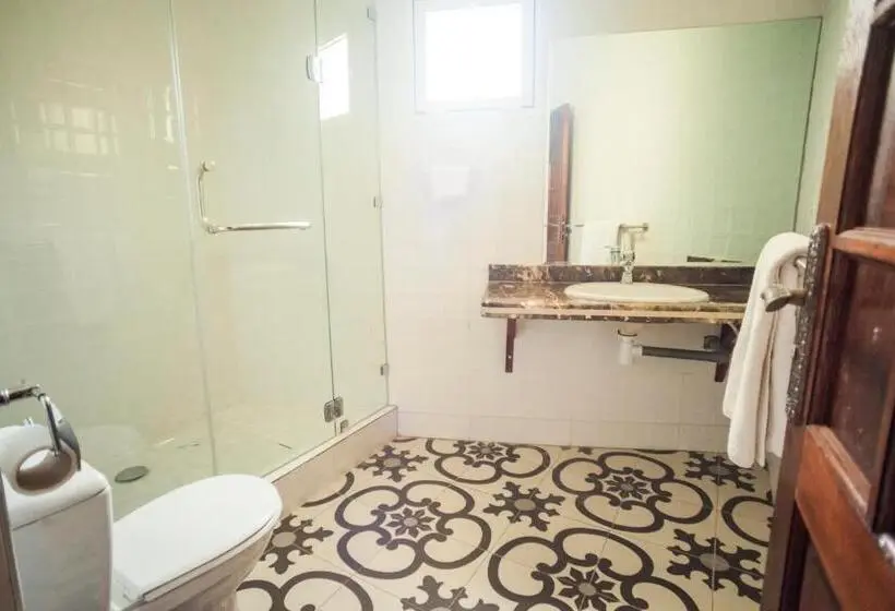 Standard-huone Parveke, Villa Pomme D'or