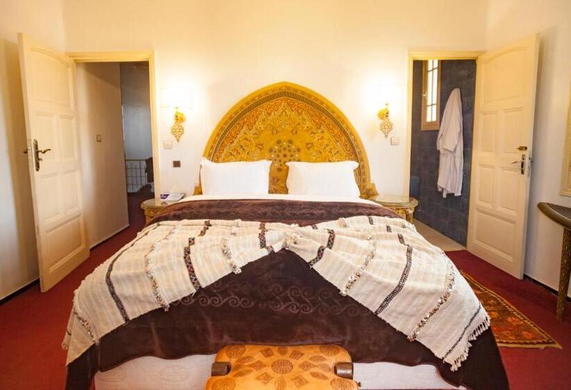 수피리어 룸, Villa Pomme D'or