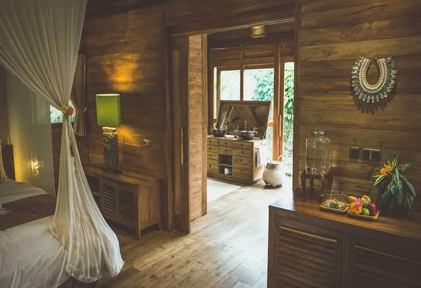 بانگلوی لوکس, Desa Saya Eco Luxury Resort & Spa