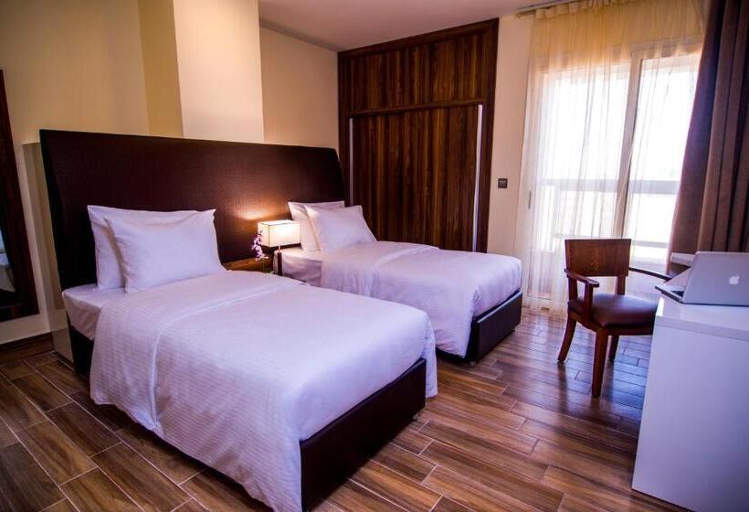 سوئیت 2 خوابه, Masaya By Emerald