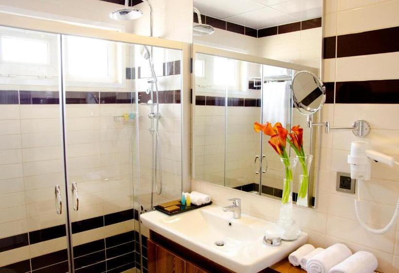 سوئیت 2 خوابه, Masaya By Emerald