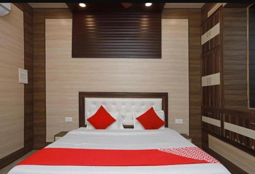 Habitació Deluxe, Mayur Resort