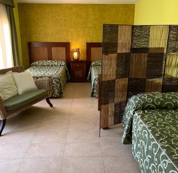 スーペリアトリプルルーム, Restaurant Cal Petit