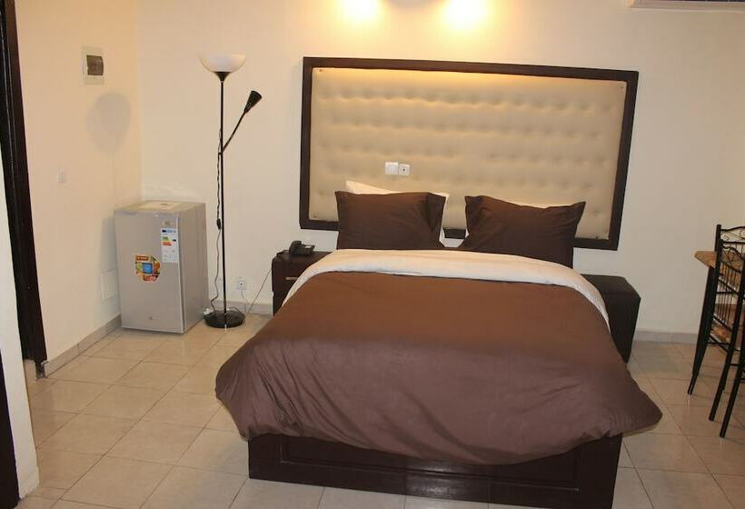 سوییت جونیور, Saphir