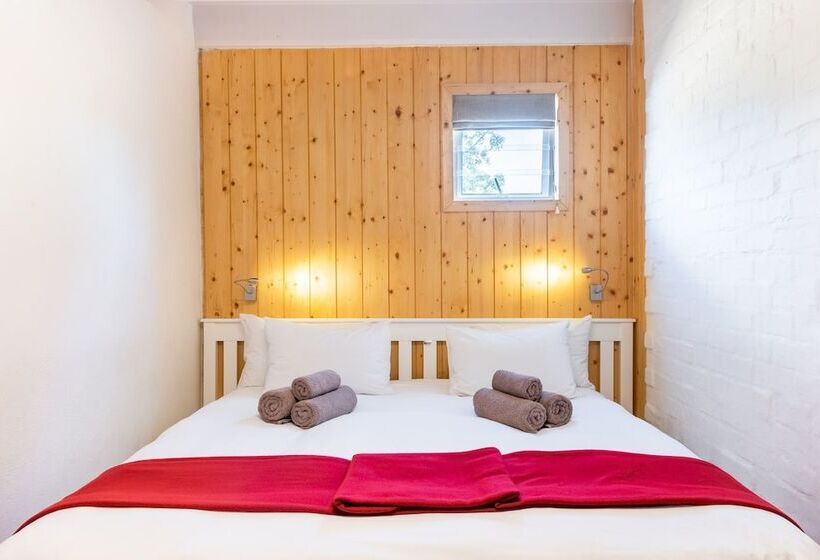 חדר סטנדרט חדר אמבטיה משותף, Trail's End