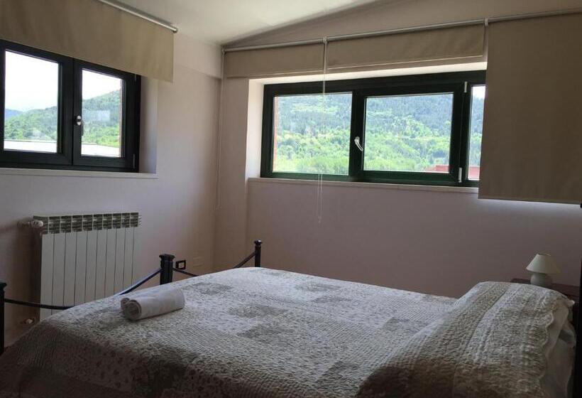 اتاق استاندارد با سرویس بهداشتی مشترک, B&b Culla Dell Aquila